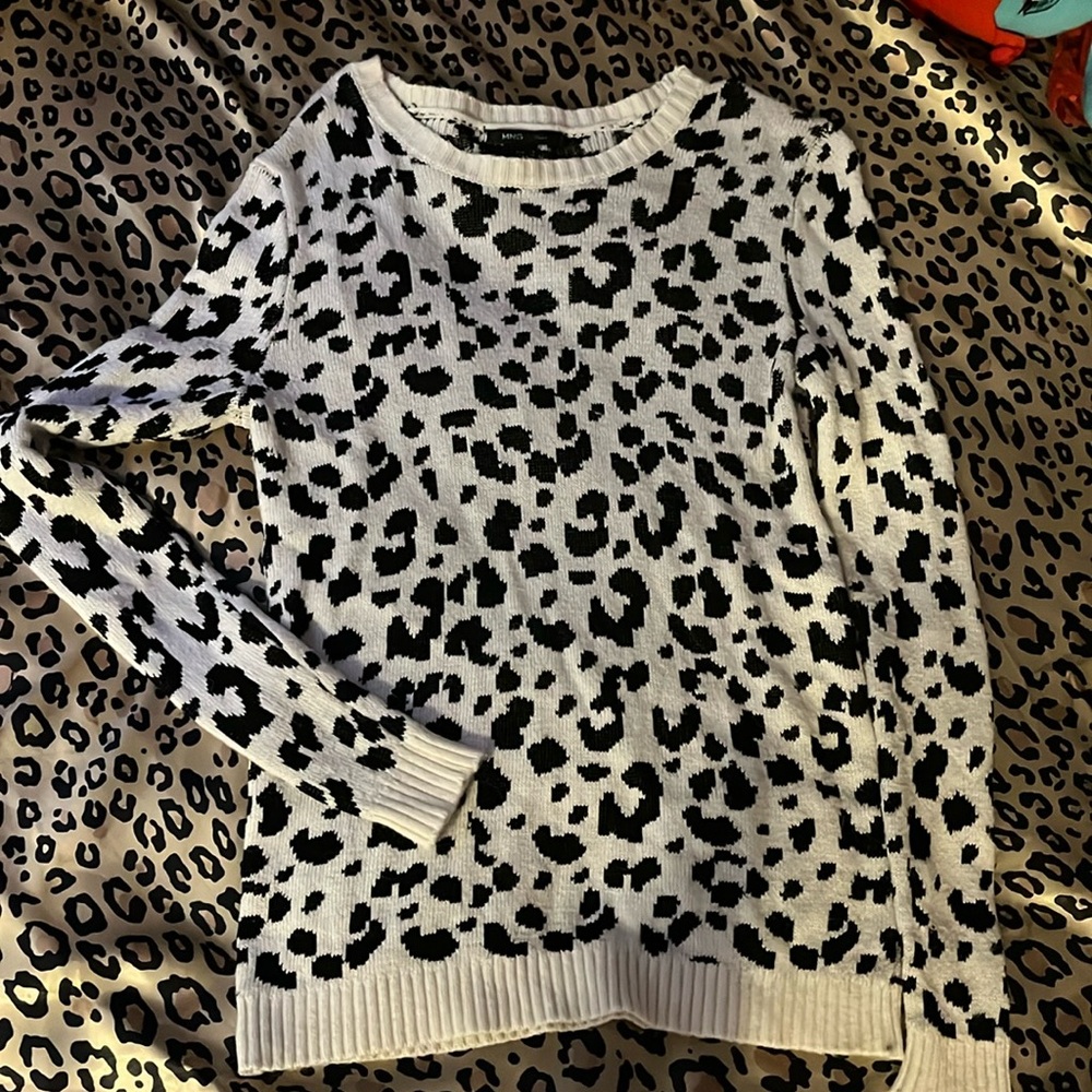 MNG sweater